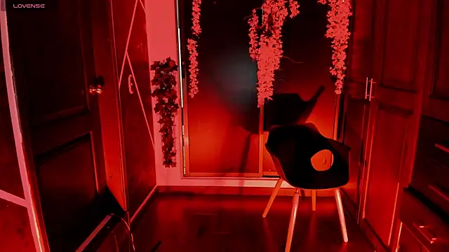 Snapshot of SexyNaf chatting on 11/05/25, 07:14 SexyNaf online show from 11/05/25, 07:14