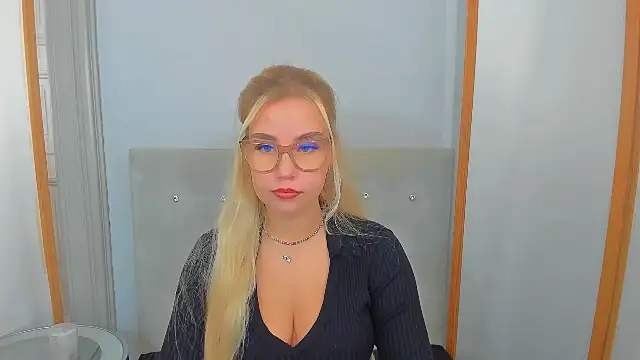 KristyHoney online show from 03/01/25, 06:24