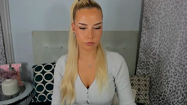 KristyHoney online show from 05/19/26, 03:07
