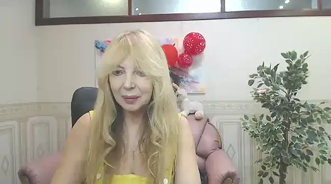 Anna Diax online show from 02/19/25, 04:00