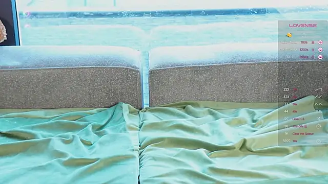 Snapshot of AnnaSiren chatting on 02/07/25, 06:24 AnnaSiren online show from 02/07/25, 06:24