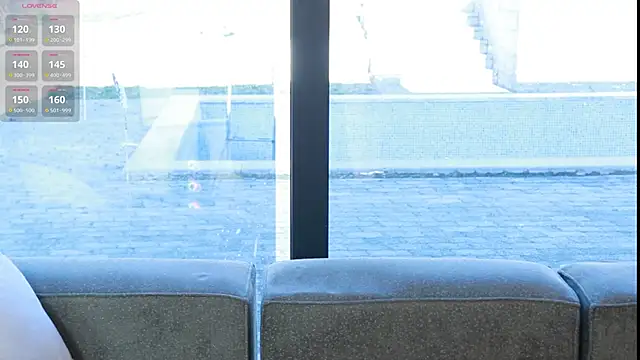 Snapshot of AnnaSiren chatting on 03/14/25, 06:42 AnnaSiren online show from 03/14/25, 06:42