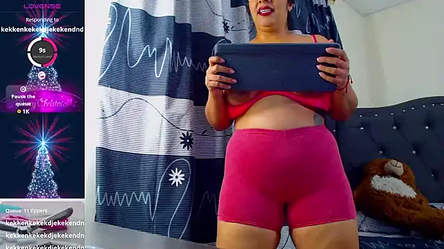 lulu ferrer online show from 12/20/24, 10:00