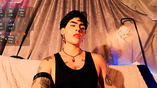 Mathew stardust online show from 10/24/25, 01:24