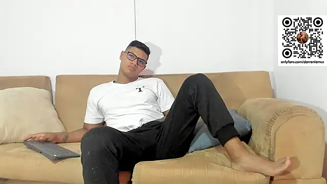 Darren hot2 online show from 02/07/25, 09:26