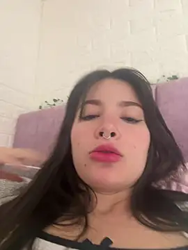 annaharper- online show from 12/14/24, 06:46