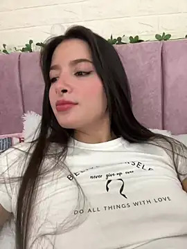 annaharper- online show from 12/20/24, 10:54
