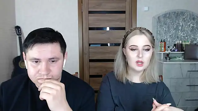 Kristy-Max online show from 03/03/25, 06:22