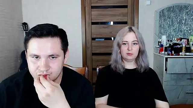 Kristy-Max online show from 03/21/25, 10:06