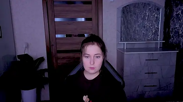 Kristy-Max online show from 07/04/26, 09:32