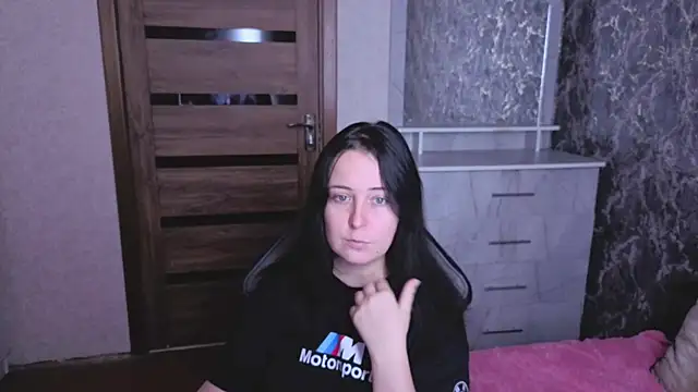 Kristy-Max online show from 08/03/26, 09:04