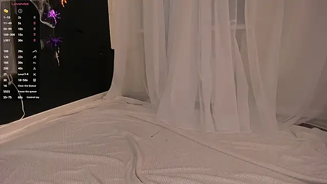 Snapshot of SunnyRisha chatting on 11/01/25, 05:20 SunnyRisha online show from 11/01/25, 05:20