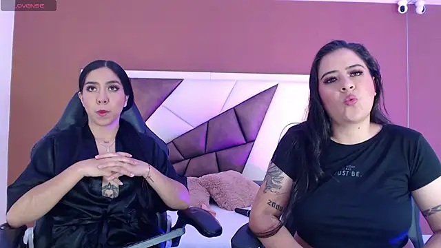 KarolandMichel online show from 12/19/24, 11:39