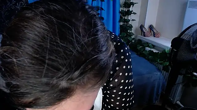 JesiaFoxi online show from 12/26/24, 06:54