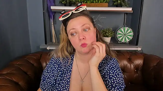 JesiaFoxi online show from 01/02/25, 04:02