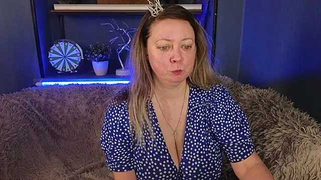 JesiaFoxi online show from 01/08/25, 12:15