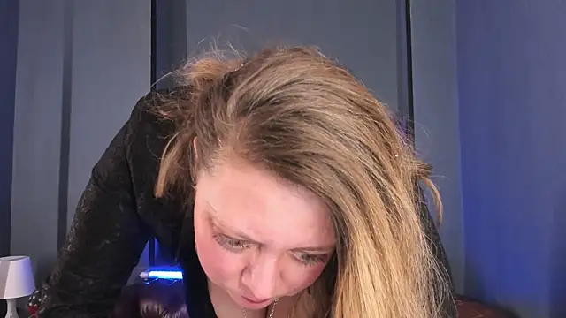 JesiaFoxi online show from 01/13/25, 02:42