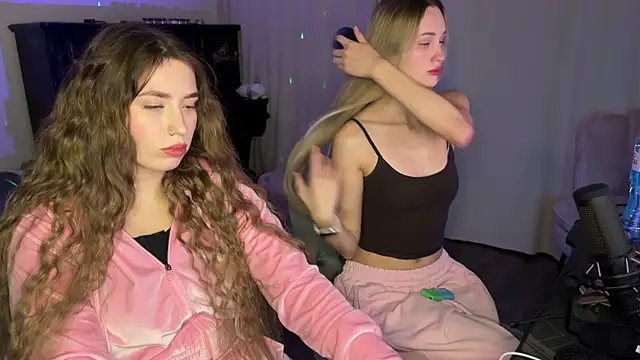 urmissalice online show from 10/04/25, 04:16