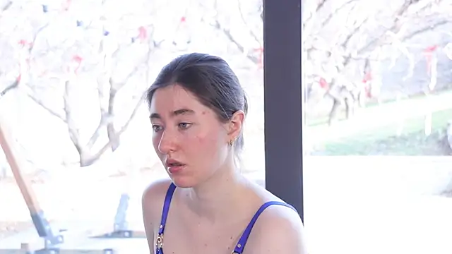 Snapshot of GentleSparkMay chatting on 12/06/24, 09:10 GentleSparkMay online show from 12/06/24, 09:10