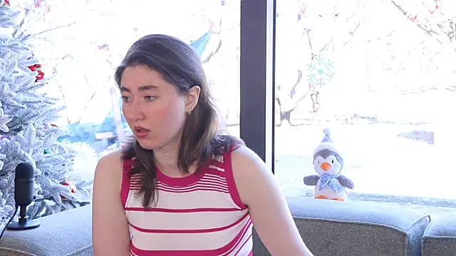 Snapshot of GentleSparkMay chatting on 01/05/25, 09:26 GentleSparkMay online show from 01/05/25, 09:26