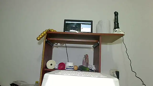 Snapshot of SensualGata13 chatting on 05/19/26, 08:15 SensualGata13 online show from 05/19/26, 08:15