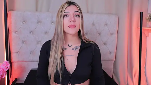 ashleyvalirya online show from 12/23/24, 04:01