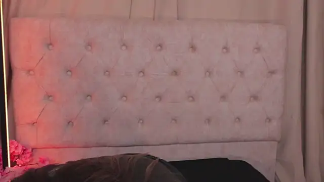 ashleyvalirya online show from 02/27/25, 03:58