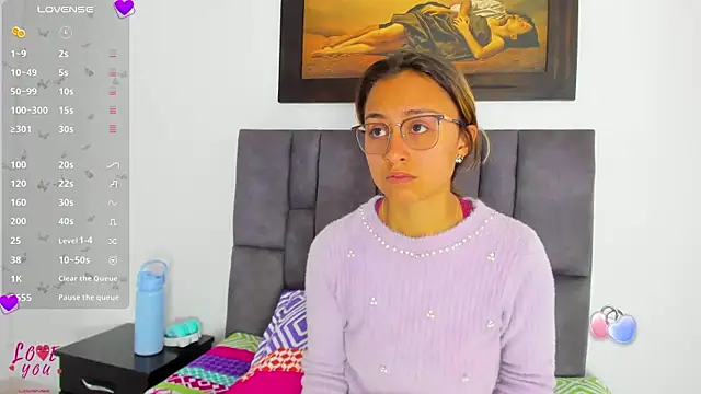 Snapshot of tatiana_valencia chatting on 06/15/26, 12:18 tatiana valencia online show from 06/15/26, 12:18