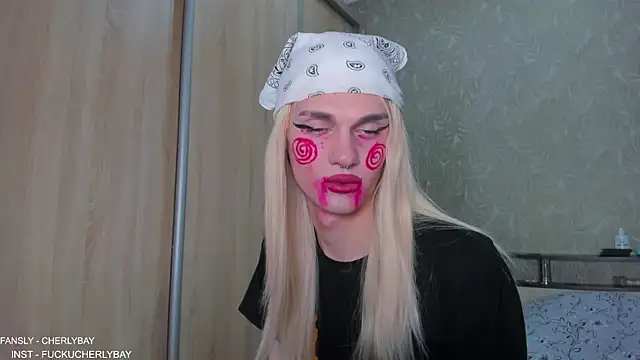 Snapshot of CHERLYBAY chatting on 10/31/25, 08:10 CHERLYBAY online show from 10/31/25, 08:10