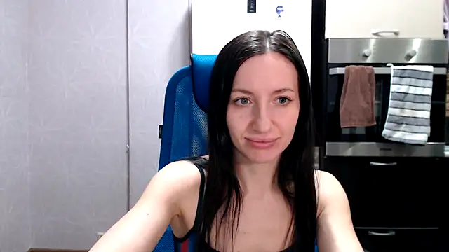 Snapshot of RailyMellow chatting on 01/10/25, 05:02 RailyMellow online show from 01/10/25, 05:02