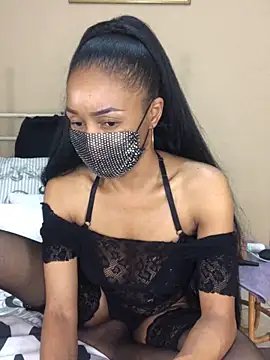 Snapshot of niccki3 chatting on 01/14/25, 05:23 niccki3 online show from 01/14/25, 05:23