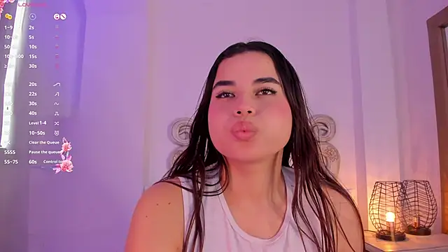 Victoria vallejo  online show from 01/28/25, 02:53