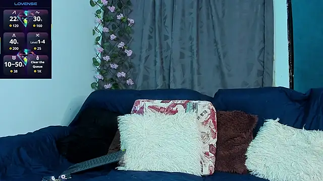 Snapshot of cristofer_988 chatting on 10/10/25, 11:59 cristofer 988 online show from 10/10/25, 11:59