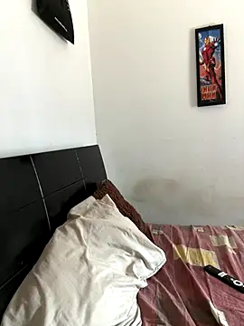 Snapshot of cristofer_988 chatting on 11/06/25, 06:20 cristofer 988 online show from 11/06/25, 06:20