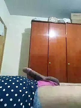 Snapshot of roladuraPr chatting on 12/21/24, 11:55 roladuraPr online show from 12/21/24, 11:55