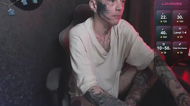 lonelycrystal online show from 12/17/24, 01:27