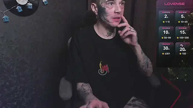 lonelycrystal online show from 12/25/24, 10:50