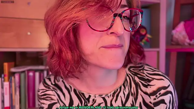 AnnaHaunter18 online show from 03/10/25, 07:50