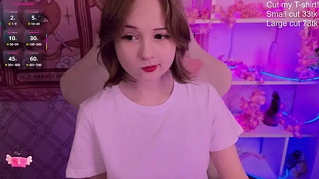 Snapshot of Mary_uw chatting on 10/04/25, 05:38 Mary uw online show from 10/04/25, 05:38