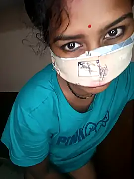 Snapshot of juhi06 chatting on 04/11/26, 06:12 juhi06 online show from 04/11/26, 06:12