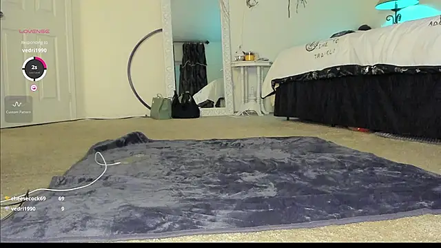 Peaches N Kreme online show from 12/03/24, 02:58
