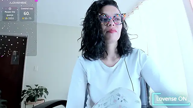paulinabarnett- online show from 06/16/26, 05:26