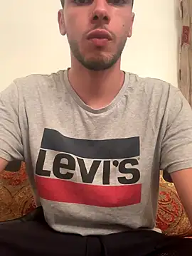 Snapshot of 2DemetCCoop2 chatting on 10/06/25, 07:11 2DemetCCoop2 online show from 10/06/25, 07:11