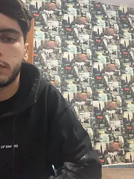 Snapshot of 2DemetCCoop2 chatting on 11/17/25, 05:30 2DemetCCoop2 online show from 11/17/25, 05:30