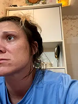 Snapshot of hotNReady6969 chatting on 09/30/25, 02:38 hotNReady6969 online show from 09/30/25, 02:38