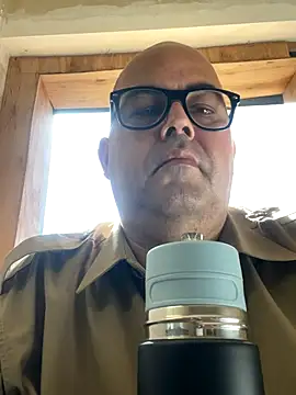 SoloHernan online show from 10/26/25, 07:20