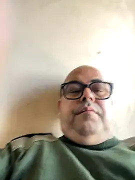 SoloHernan online show from 10/30/25, 04:30