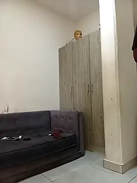 Snapshot of Cocowett chatting on 03/11/25, 06:21 Cocowett online show from 03/11/25, 06:21