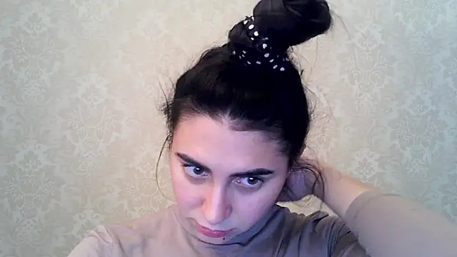 Kashtanka  online show from 11/29/25, 01:25