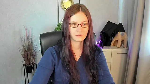 emmaxDelight online show from 07/14/26, 05:23